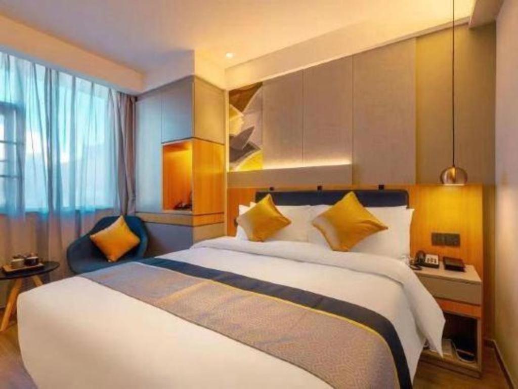 Home Inn Kunming Baita Road Куньмін Екстер'єр фото