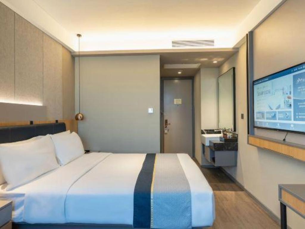 Home Inn Kunming Baita Road Куньмін Екстер'єр фото