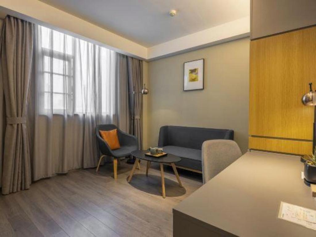Home Inn Kunming Baita Road Куньмін Екстер'єр фото