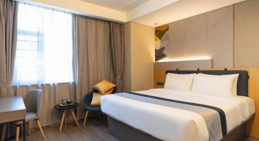 Home Inn Kunming Baita Road Куньмін Екстер'єр фото